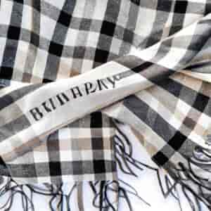 Comment Reconnaitre Une Vraie Echarpe Burberry