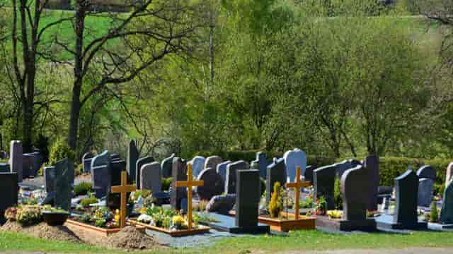 Cimetière : peut-on se faire inhumer où l'on veut ?