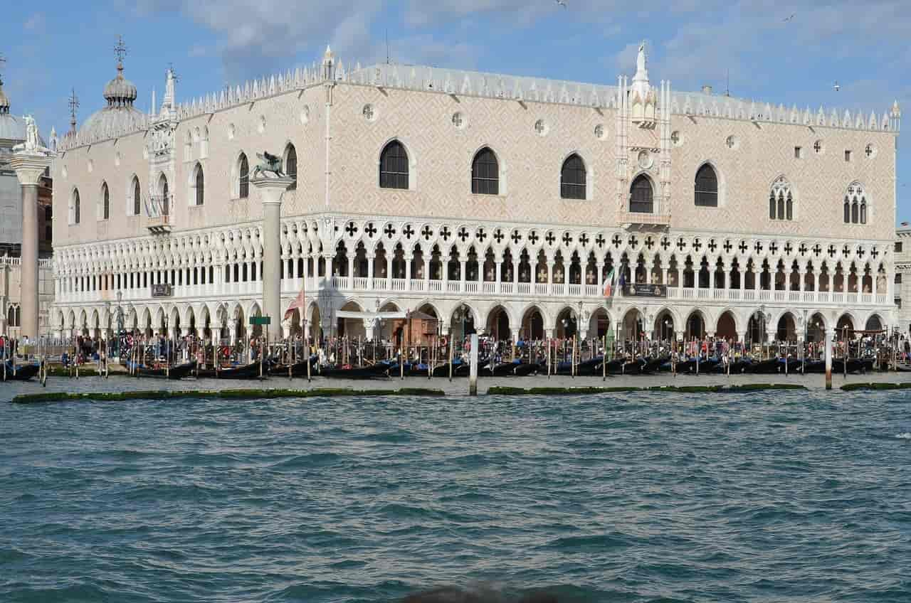 venise-palais-des-doges-visite-guidee-privee-en-francais