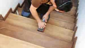 Conseils pour une rénovation d’escalier en bois réussie