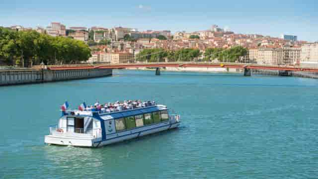 Crédit : Les Bateaux Lyonnais (via GetYourGuide)