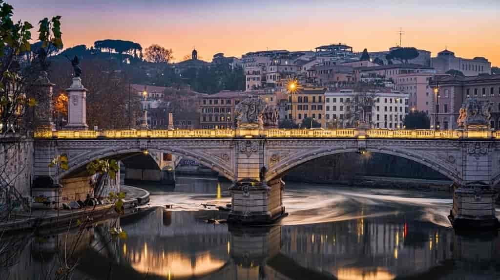 Rome à pied la nuit