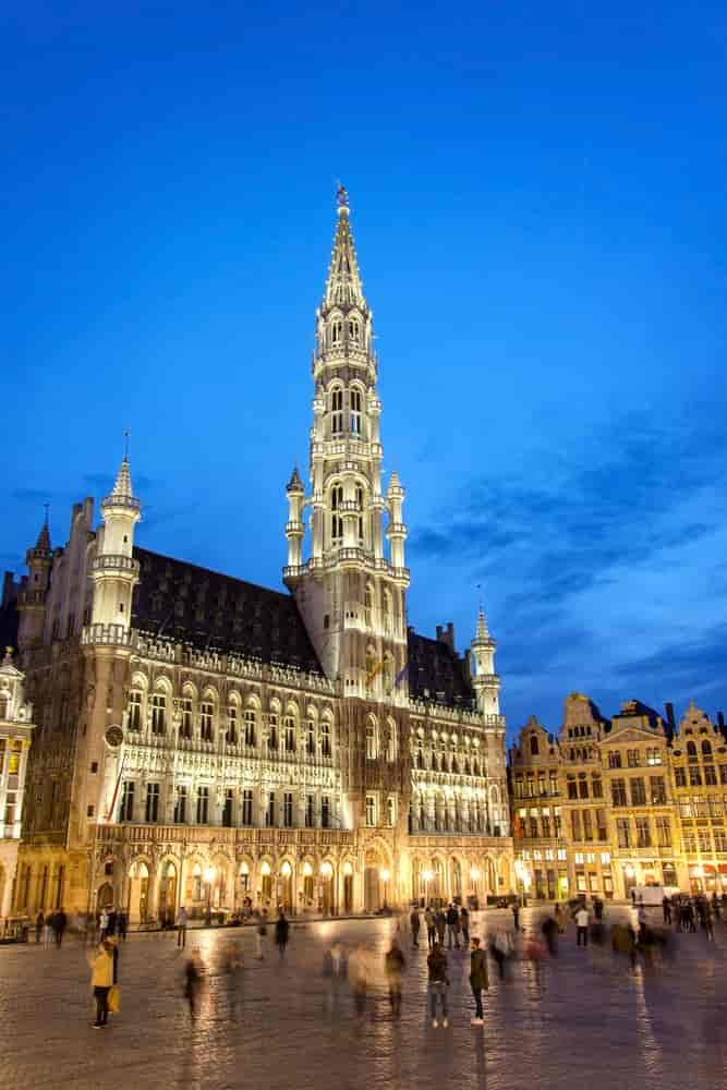 sortir-grand-place-bruxelles-bar-cafe