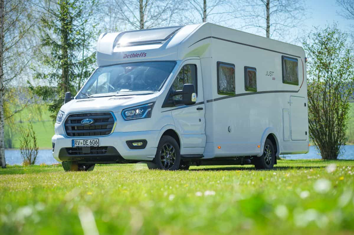 Dethleffs Just Go T7055 EB : profilé sur Ford Transit