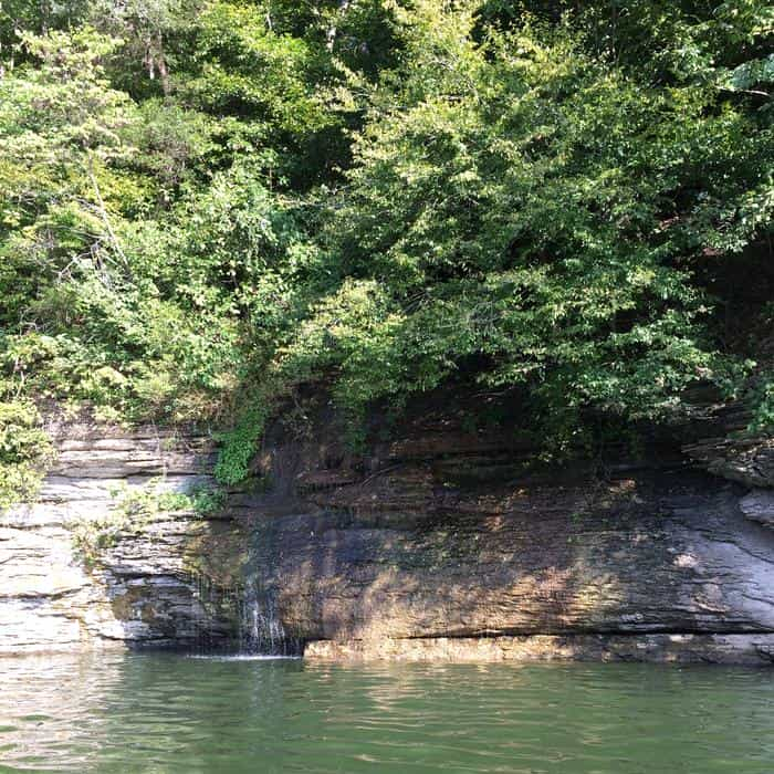 Lake Cumberland cliff lineCliff line at Lake Cumberland