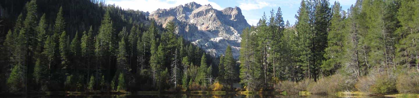 Sierra Buttes at Sardine Lake