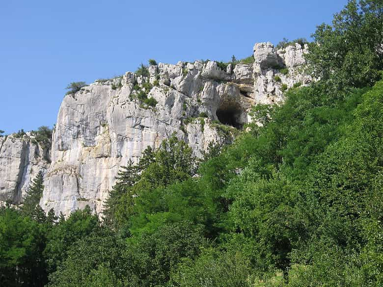 Trou de la Lune à Poligny