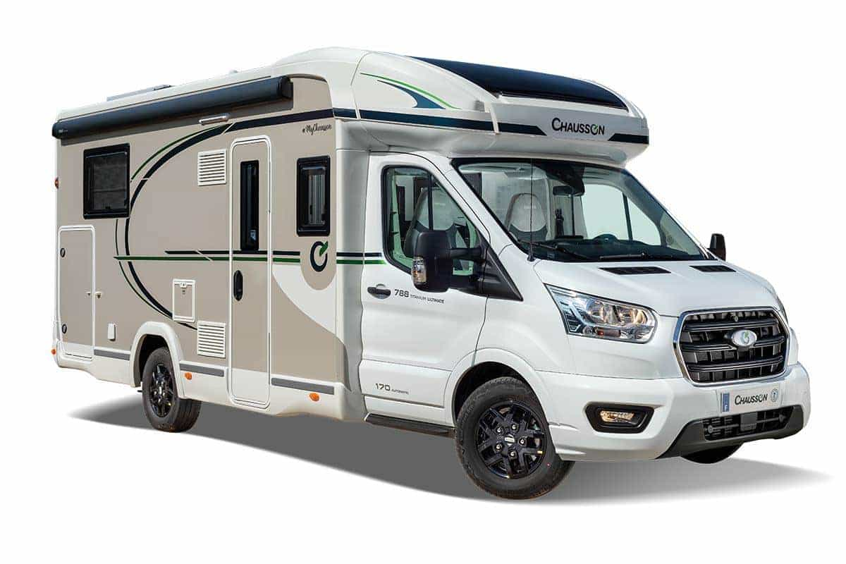 Chausson Titanium Ultimate : ces camping-cars suréquipés portent un numéro unique