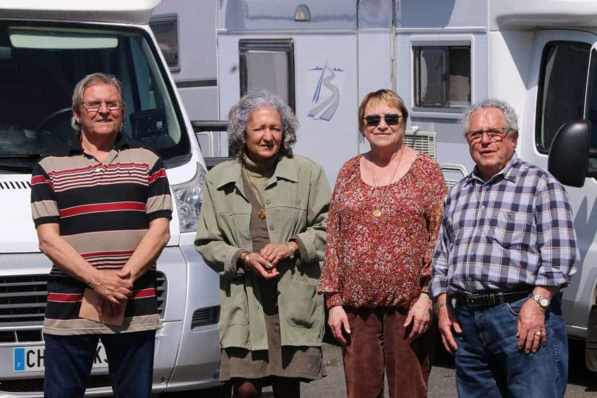 Serge, Marie-Thérèse, Jean-Jacques et Jacqueline, camping-caristes