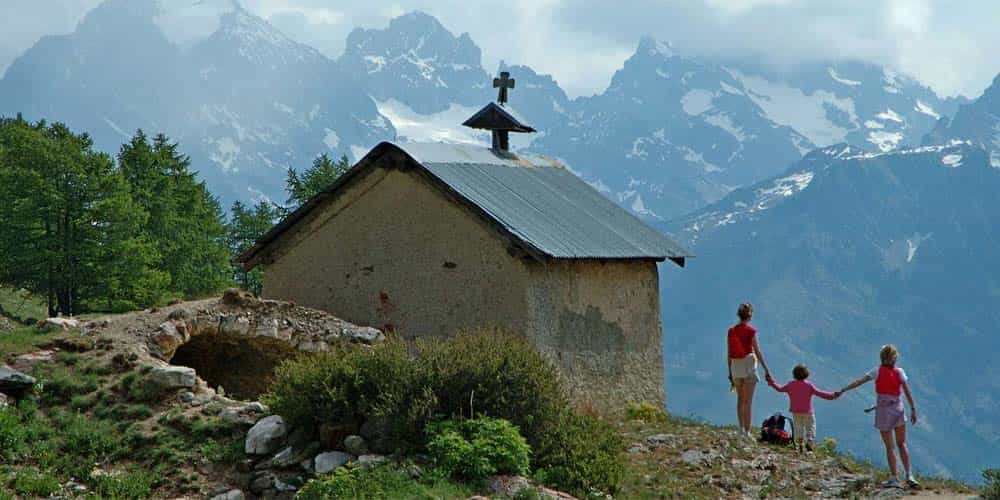 Mountain activities at Huttopia La Clarée in the Hautes Alpes