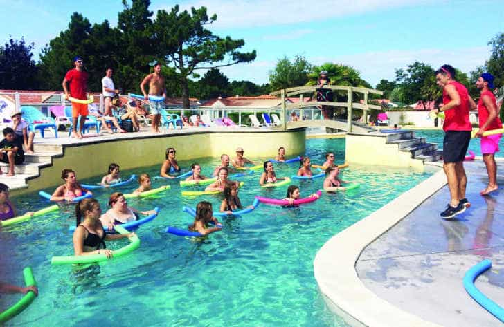 Camping l’Abri des Pins Pool Fitness