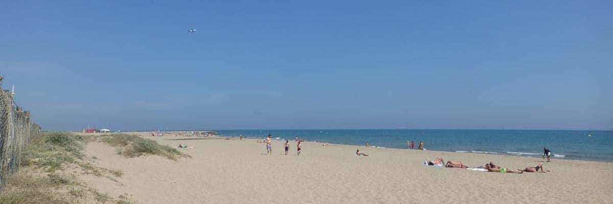 camping barcelone plage de castelldefels