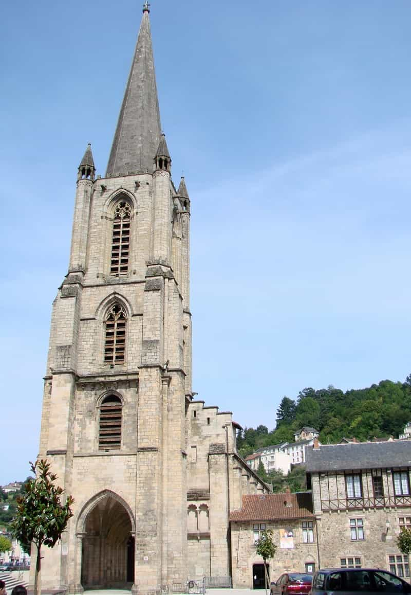 Cathédrale de Tulle proche du camping Soleil d