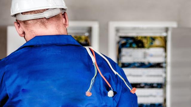 Comment choisir un électricien 10 conseils pour bien choisir un électricien professionnel