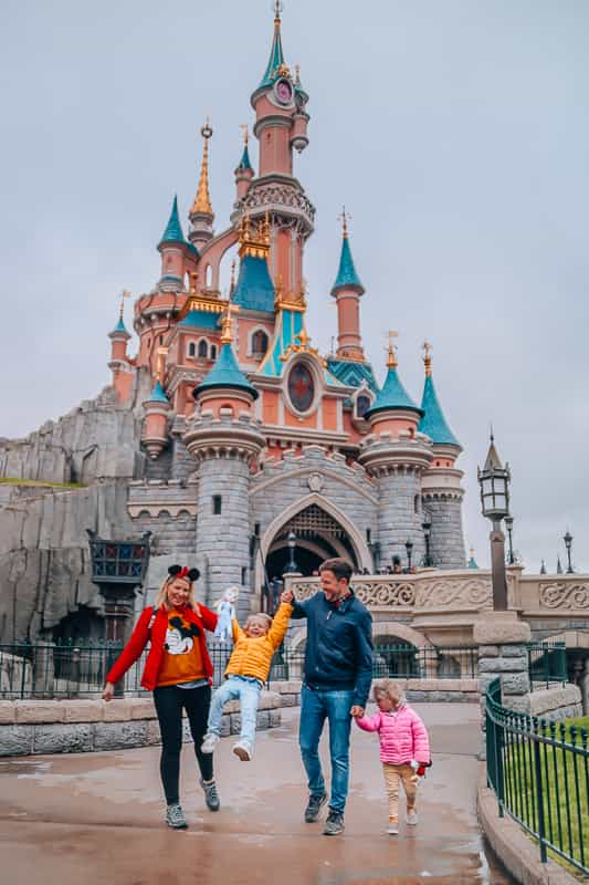 Disneyland Paris in a MotorHome | AD