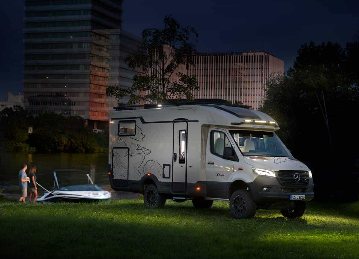 Eura Mobil Xtura XT 686 EF nuit