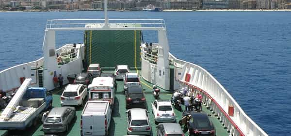 Camping à bord sur les ferries pour la Sicile 2020