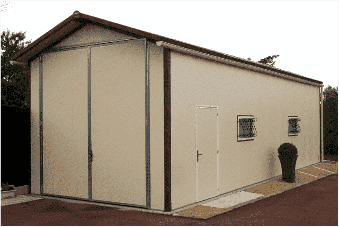 Abri-Arcis : photo d'un garage standard de 32 m²