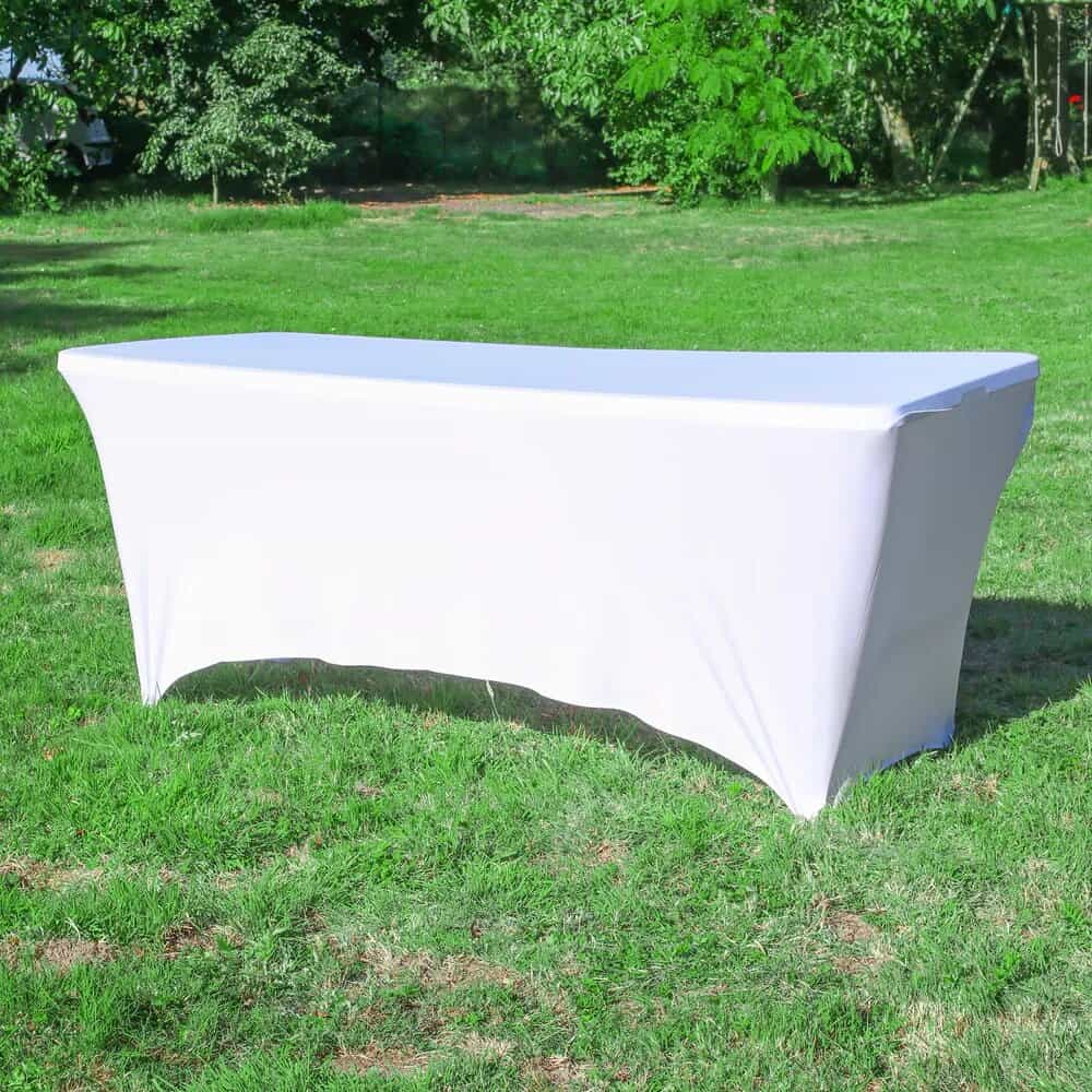 grande table pliante décorée