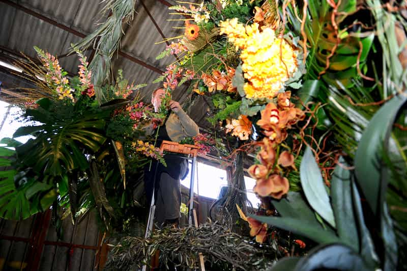 Inside the preparations for the Nice Carnival!