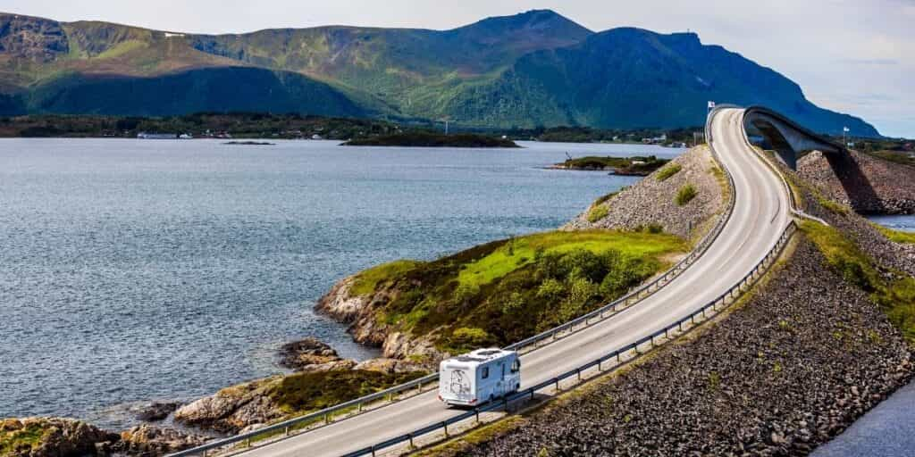 Campervanning in Norway – Tips, Routes & Destinations 2024