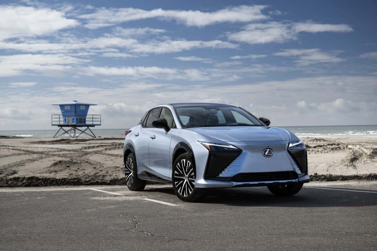 Prix en baisse et autonomie en hausse pour cette voiture électrique Lexus